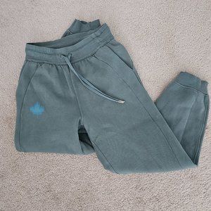 Limited edition team Canada lululemon sweat pants sage green